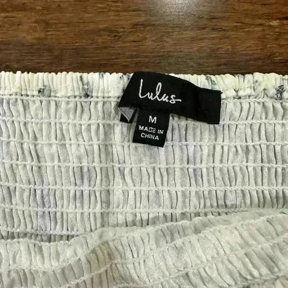 Lulus Va Va Bloom Ivory Floral Print Smocked Long Sleeve
Mini Dress size medium - Picture 7 of 8